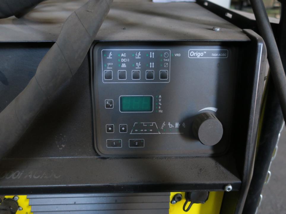 Machines pour le travail du métal-3